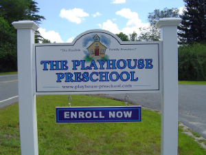 Playhouse_Hop_sign.jpg